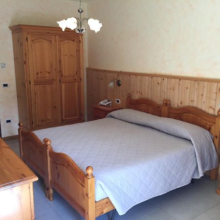 Al Garibaldino Hotell Posina Exteriör bild
